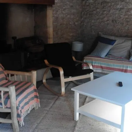 Gites A Saint Leon Sur Vezere Дом отдыха Sergeac