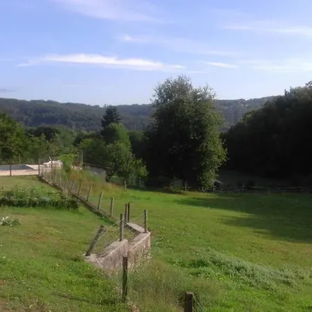Дом отдыха Gites A Saint Leon Sur Vezere Sergeac
