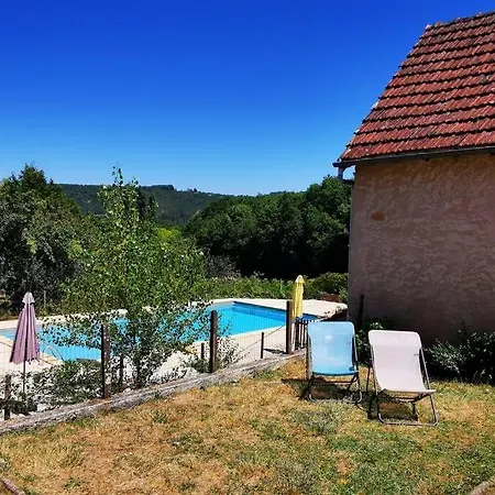 Дом отдыха Gites A Saint Leon Sur Vezere *